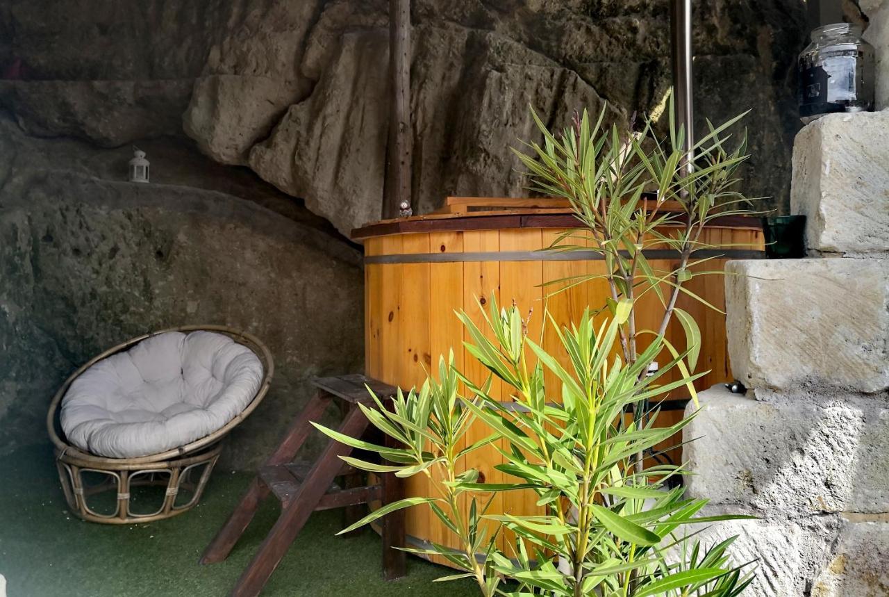Kakukkfu Barlang-Vendeghaz Villa Noszvaj Exterior foto